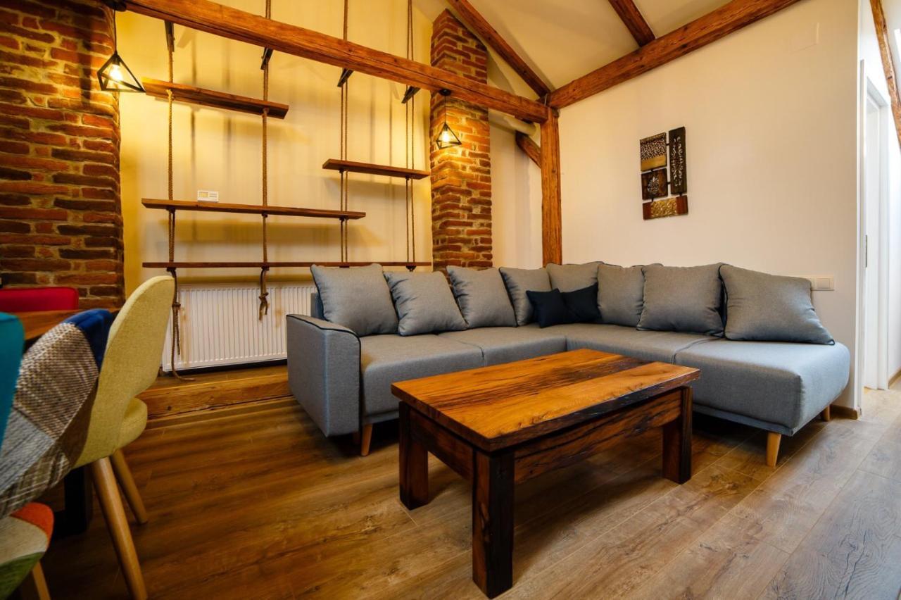 Апартаменты Alpine Loft Кымпулунг-Молдовенеск Экстерьер фото